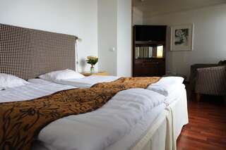 Отель Finlandia Hotel Seurahuone Коккола Двухместный номер с 2 отдельными кроватями-5
